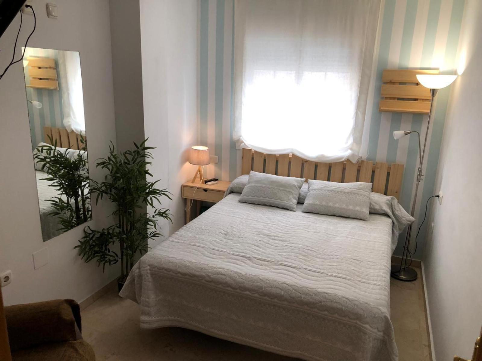 Precioso Apartamento A 50 Metros De La Playa Rincón de la Victoria Esterno foto